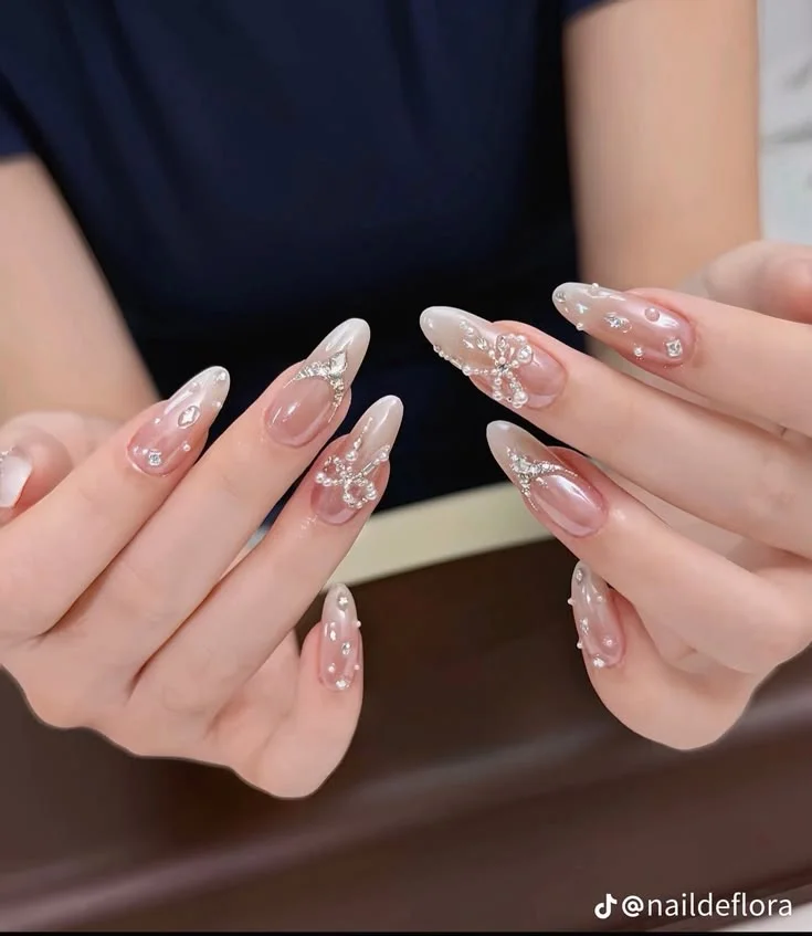 300 Mẫu nail dài hiện đại (sưu tầm) ý tưởng trong 2026 | móng tay, móng chân, móng gel